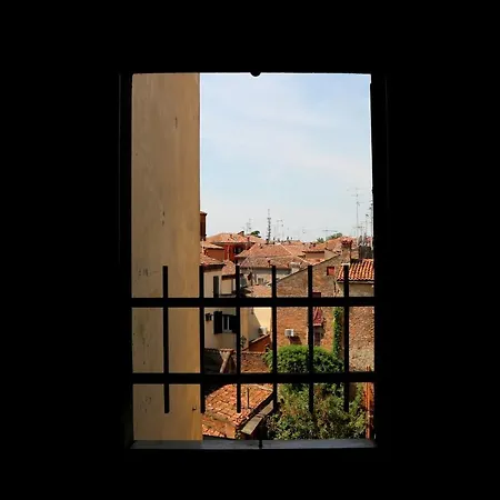 Lägenhet Vulandra: Tipica Casa Ferrarese A 50 Mt Dal Duomo Ferrara