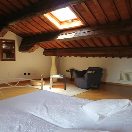 アパート Vulandra: Tipica Casa Ferrarese A 50 Mt Dal Duomo