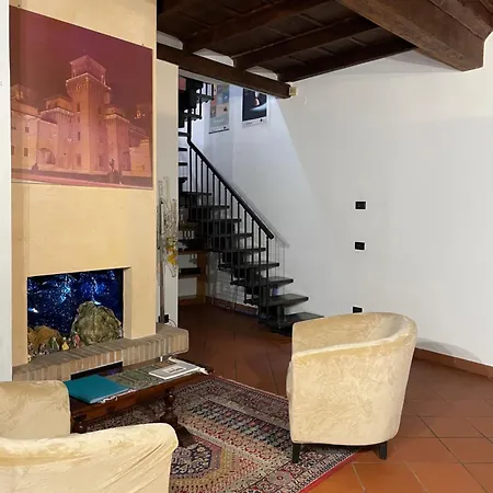 Vulandra: Tipica Casa Ferrarese A 50 Mt Dal Duomo *